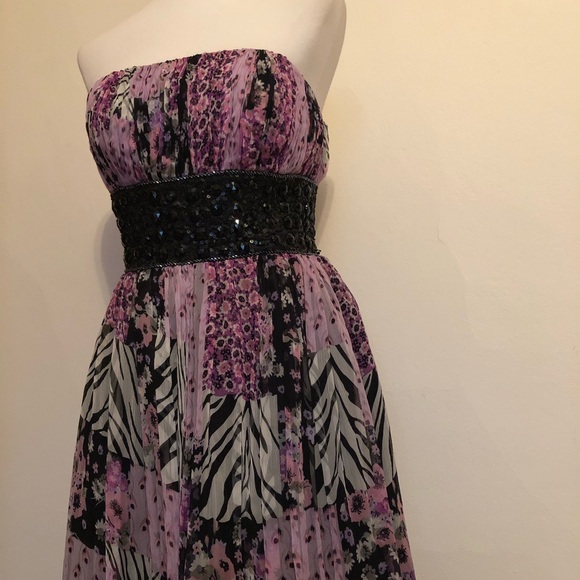 Atelier Alyce Satin Rouge Collection Silk Dress - Picture 3 of 11